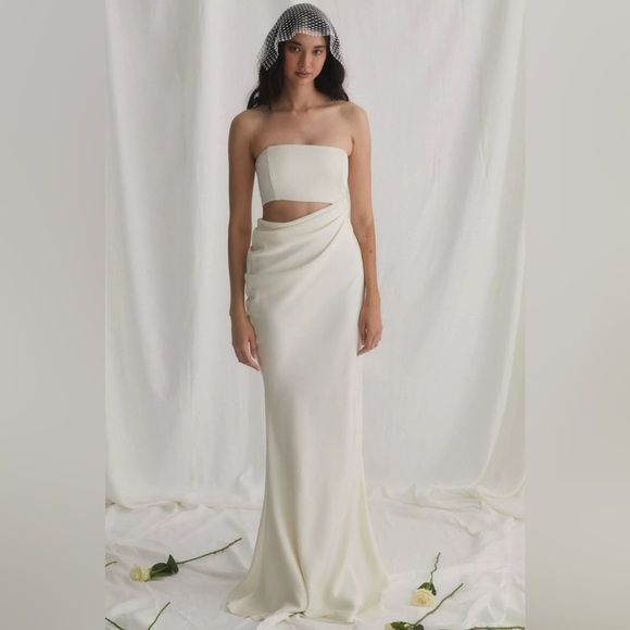 MISHA Blossom Gown - Picture 1 of 10